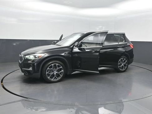 Used 2022 BMW X1 sDrive28i w/ Premium Package FWD image 32
