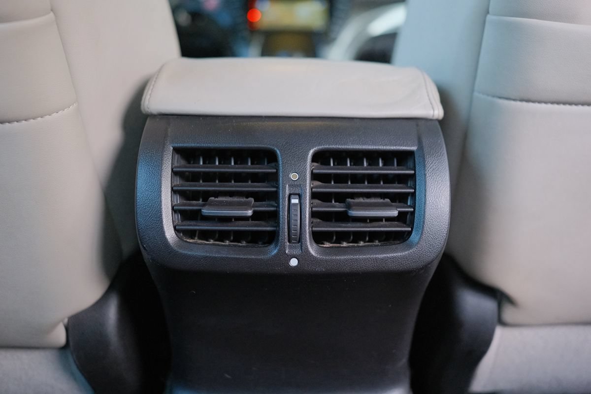 Used 2010 Acura TL w/ Technology Package AWD/4WD image 30