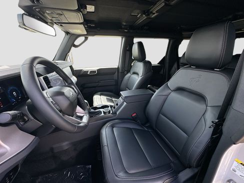 New 2026 Ford Bronco Outer Banks AWD/4WD image 15