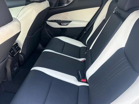 Certified 2024 Lexus NX 250 FWD image 15