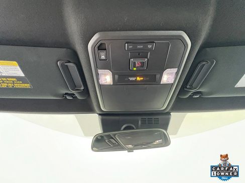 Certified 2025 Toyota 4Runner SR5 AWD/4WD image 21