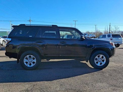 Certified 2024 Toyota 4Runner SR5 image 28