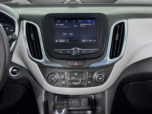 Used 2021 Chevrolet Equinox LT image 26