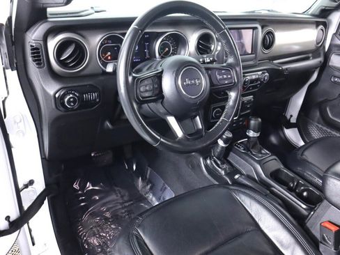 Used 2020 Jeep Gladiator Sport w/ Quick Order Package 24S image 9