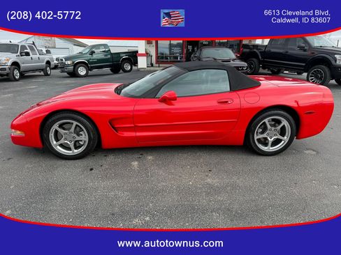 Used 2003 Chevrolet Corvette Convertible w/ Preferred Equipment Group1 RWD image 1