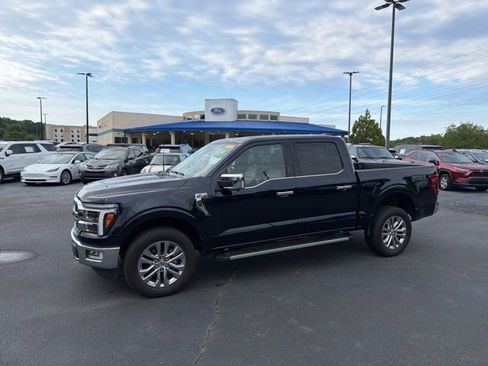 Used 2024 Ford F150 Lariat w/ FX4 Off-Road Package AWD/4WD image 16