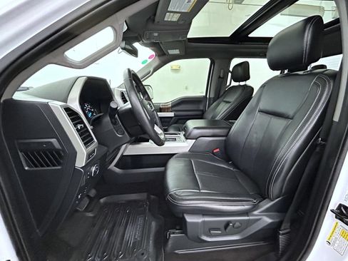 Used 2020 Ford F150 Lariat w/ Equipment Group 502A Luxury AWD/4WD image 10