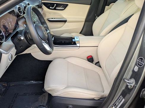 Used 2022 Mercedes-Benz C 300 Sedan image 16