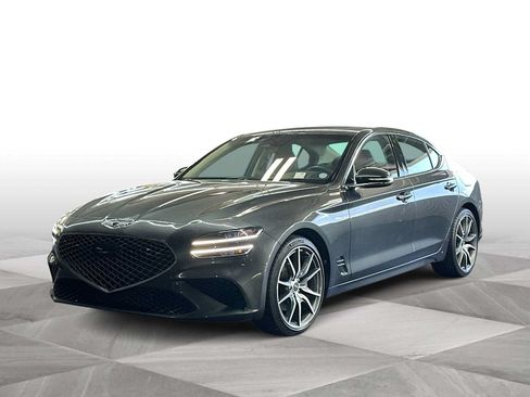 Used 2023 Genesis G70 2.0T RWD image 4