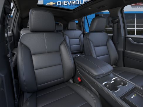 New 2026 GMC Acadia Elevation w/ Elevation Premium Package AWD/4WD image 40