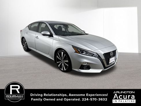 Used 2019 Nissan Altima 2.0 Platinum image 3