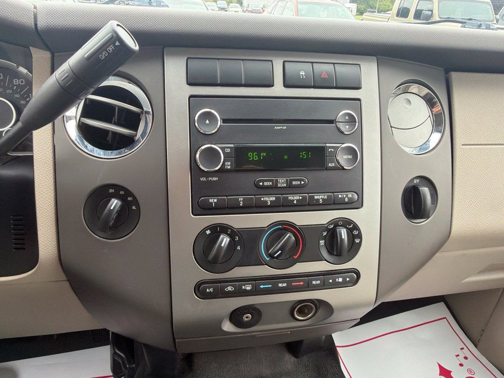 Used 2008 Ford Expedition EL XLT AWD/4WD image 32