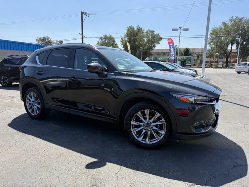 Used 2020 MAZDA CX-5 Grand Touring w/ GT Premium Package FWD image 3