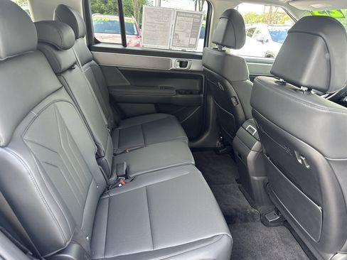 Used 2025 Hyundai Santa Fe XRT AWD/4WD image 14