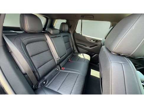 Certified 2025 Chevrolet Equinox LT w/ Convenience Package II AWD/4WD image 31