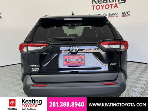 Certified 2025 Toyota RAV4 XLE FWD image 7