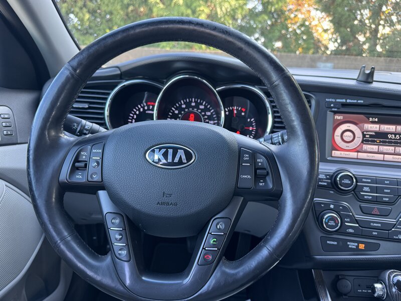 Used 2013 Kia Optima EX w/ Premium Pkg FWD image 19