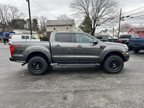 Used 2019 Ford Ranger Lariat w/ Black Appearance Package image 4