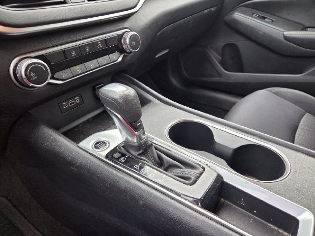 Used 2022 Nissan Altima 2.5 SV FWD image 16