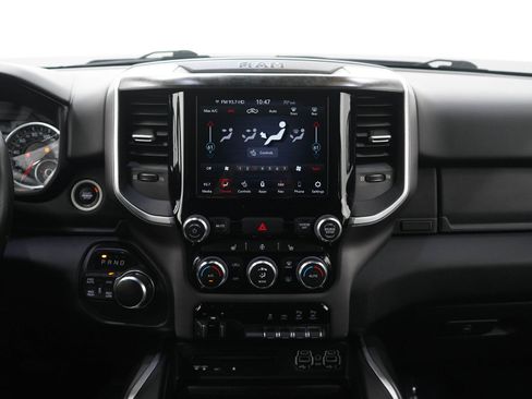 Used 2019 RAM 1500 Big Horn AWD/4WD image 15
