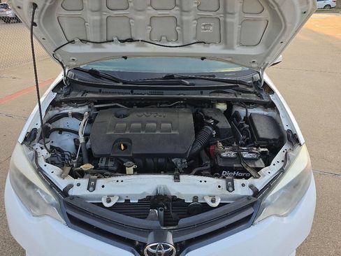 Used 2016 Toyota Corolla LE image 11