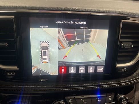 New 2026 Chrysler Pacifica Select image 13