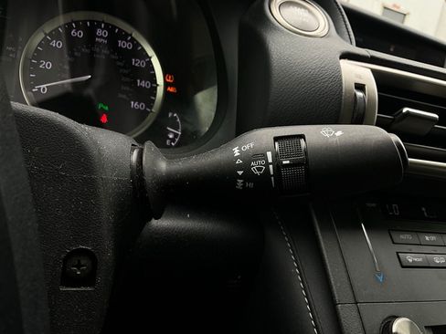 Used 2016 Lexus IS 200t RWD image 40