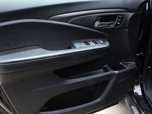 Used 2019 Honda Pilot EX-L image 8