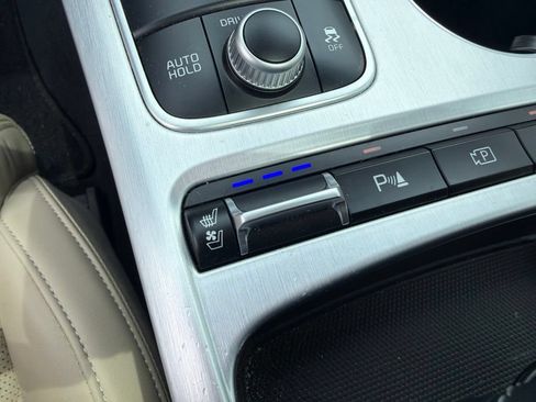 Used 2022 Kia Stinger GT2 RWD image 13