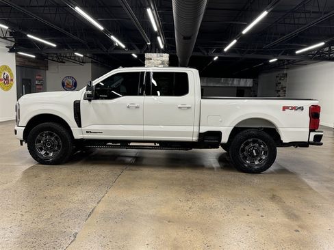Used 2024 Ford F250 Lariat w/ Lariat Ultimate Package AWD/4WD image 4