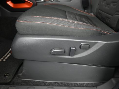 Certified 2025 Nissan Frontier PRO-4X AWD/4WD image 10