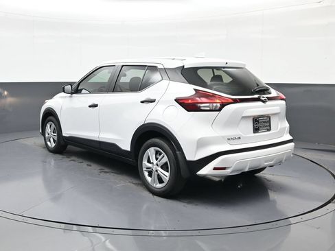 Certified 2025 Nissan Kicks Play S FWD image 7
