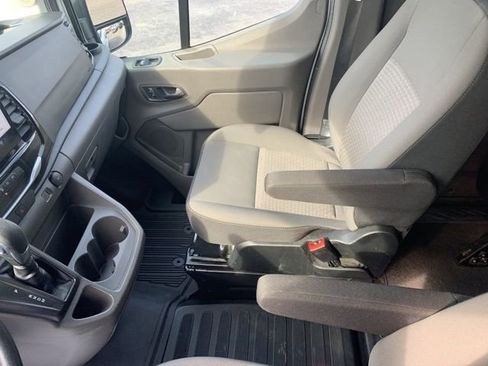 Certified 2024 Ford Transit 350 XLT image 35