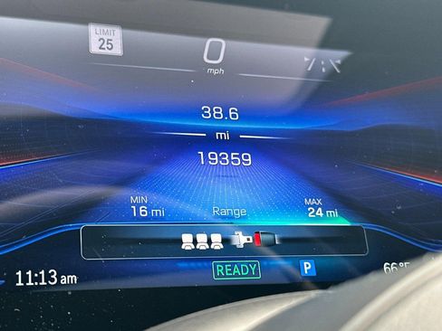Certified 2023 Mercedes-Benz EQS AMG 4MATIC image 34