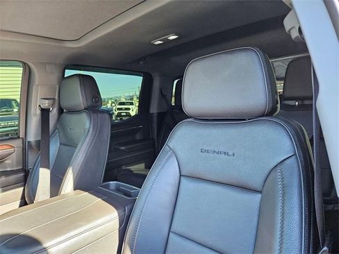 Used 2023 GMC Sierra 1500 Denali w/ Denali Reserve Package image 13