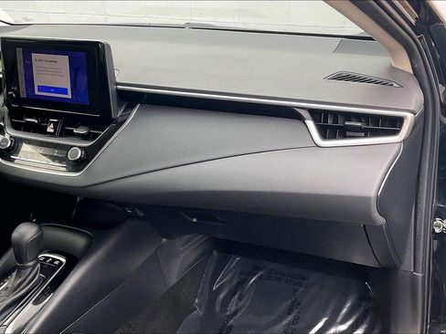 Used 2024 Toyota Corolla LE FWD image 21