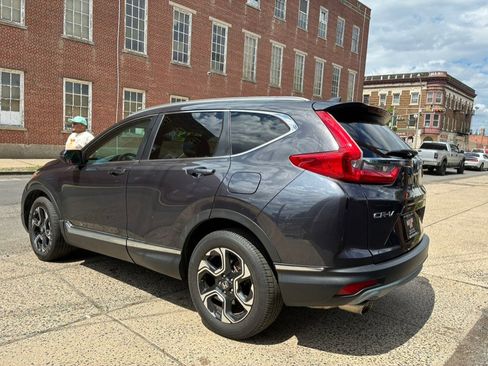 Used 2017 Honda CR-V Touring image 4
