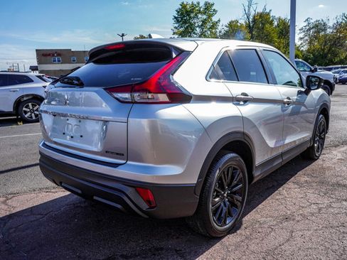 New 2026 Mitsubishi Eclipse Cross LE AWD/4WD image 5