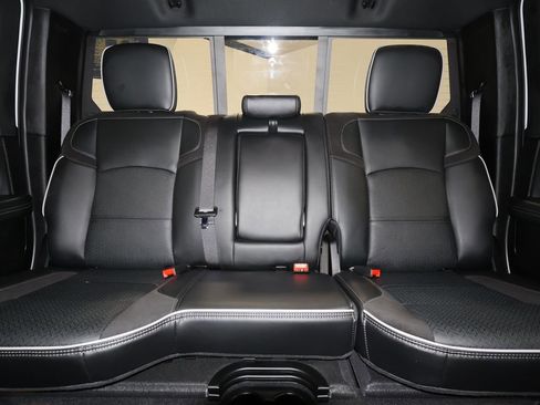 Used 2025 RAM 3500 Laramie AWD/4WD image 31