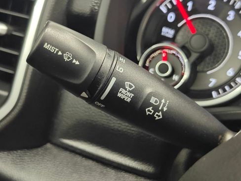 Used 2019 RAM 1500 Big Horn AWD/4WD image 49