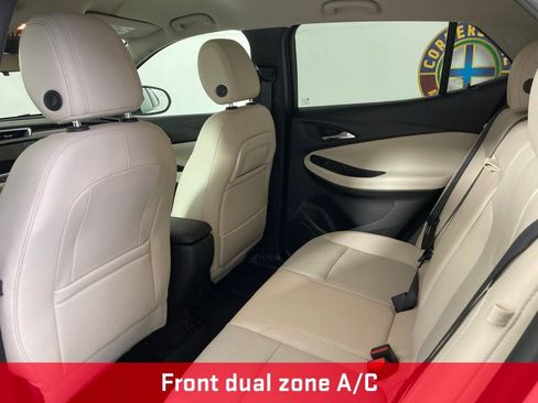 Used 2022 Buick Encore GX Select image 17