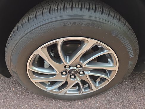 Used 2020 Lincoln Corsair AWD w/ Equipment Group 101A image 12