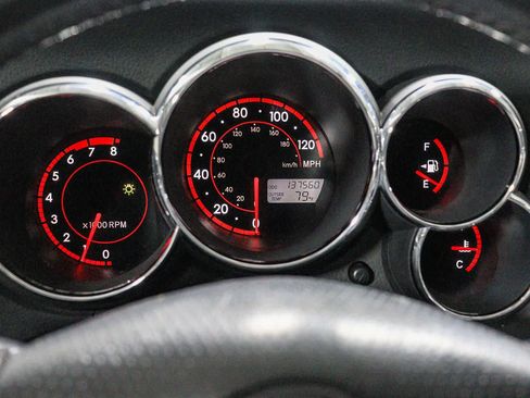 Used 2005 Toyota Matrix XR FWD image 23
