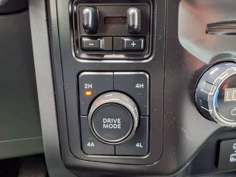 Used 2021 Ford F150 Lariat w/ Equipment Group 501A Mid AWD/4WD image 11