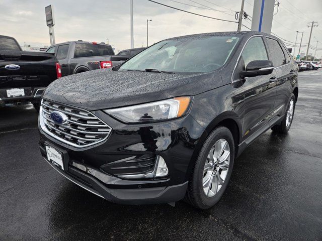 Used 2023 Ford Edge Titanium AWD/4WD image 4