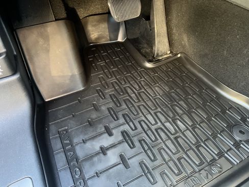 Used 2025 Lincoln Aviator Reserve w/ Equipment Group 201A image 17