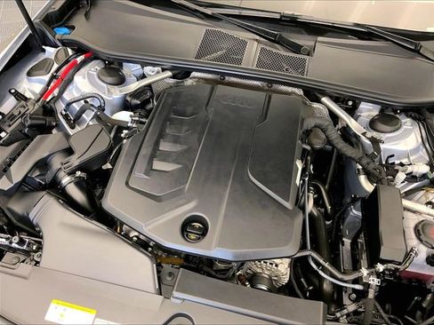 Used 2025 Audi A5 2.0T Premium Plus w/ Premium Plus AWD/4WD image 31