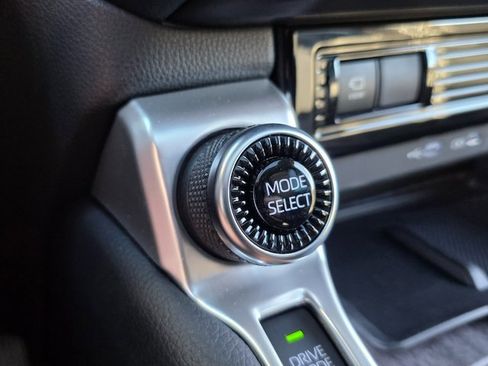 Used 2024 Toyota Land Cruiser image 33