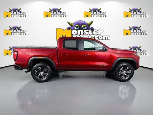 Used 2024 GMC Canyon AT4 AWD/4WD image 4