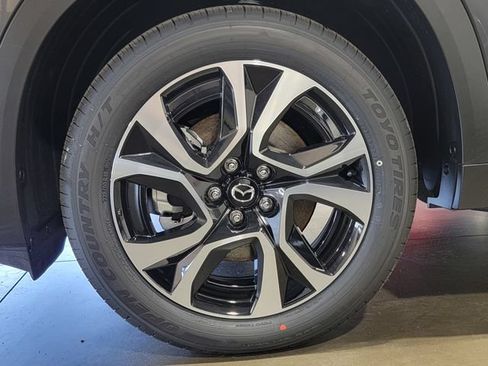 New 2026 MAZDA CX-5 Preferred AWD/4WD image 9